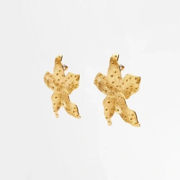 BLOGGERS FAV STARFISH EARRINGS GOLD - Picture 5 of 7